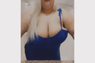 ANDOVER NEW GIRL SPECIALS💦💦 Blonde bombshell ❤Blue eyed ⭐Big booty 🍑 - Image 5