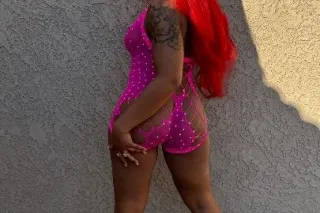 💦WET JUICY PUSSY THAT SQUIRTS 💦💦🥰 - Image 1