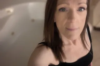 Sexy Sarah wants to Satisfy you ♡ - Image 11