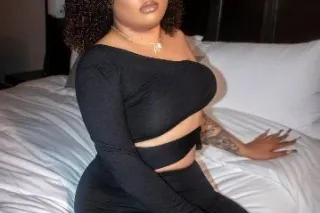 💦🍑Gorgeous Mixxed Babe Ready and Willing for You🍑💦 Si Habla Espanol - Image 3