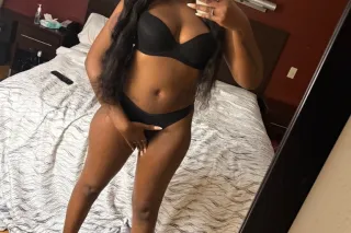Hollywood Incalls 📲 Chocolate Freak 🍫💦 Let's Play 💋 - Image 7