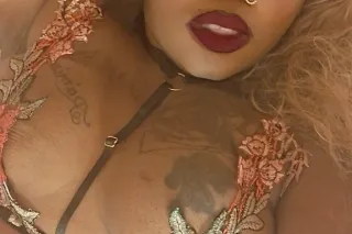 Im loving this weather cum play with and lets have sum fun let my water works wet the bed .Im back in Tempe so lets get 2gether and play 50 qv special so treat ur self!! Dont beat ur self!! - Image 6