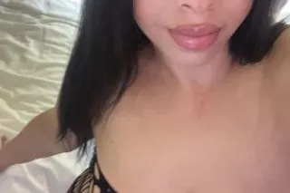 Sexy Mixxxed Upscale Hottie Lets play 🔥🌈Outcalls👩‍❤️‍💋‍👩👯♀Duos - Image 1