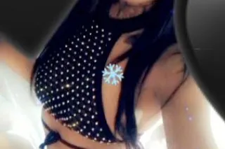 discrete petite pornstar freak 🖤 - Image 4