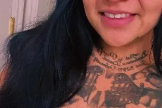 Curvy Latina Bombshell Back In Town 💕 - Image 3