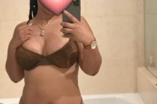 OUTCALL ONLY! Here to satisfy your wants and needs🥰💦 Cum have some fun papi💦💕🇭🇹 - Image 2