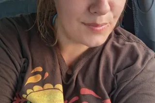 a hot milf that likes to be ad... - Image 1