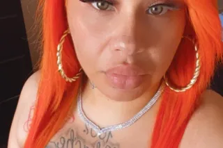 🫦😘 UPSCALE SMELL GOOD & CLEAN 🤤😚🥰 SUPER SLIPERRY & WET 💦💦🫦😜 - Image 5