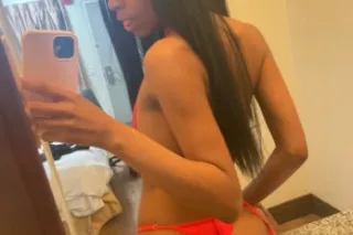 qv special 😏🖤// head with bubb... - Image 3