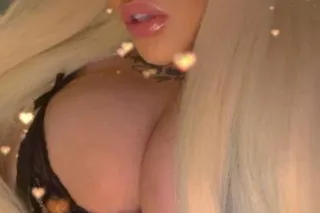 💦🌻 ❤Sweet and Classy ☆ HUNNY ☆... - Image 2