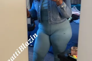 OUTCALL ONLY💦THE BEST💦 TIGHT😉💦 CLEAN 💦 WET 💦CURVY WAIST🤩PRETTY FACE🤩FAT ASS 💦PRETTY PUSSY 😋1OO% REAL PICS 💦(CARDATE/OUTCALL) - Image 9