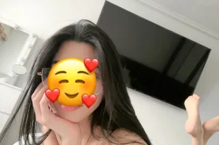 sexi flaquita rica - Image 2