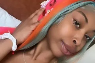 BEWARE⚠.☀HighleySought🙈🥂🏖Holly... - Image 1