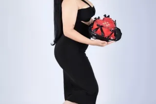 New young girl available - 27 - Image 1