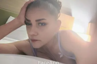 💋 Older Woman Experience - Image 1