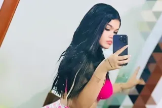 latina - 23 - Image 1
