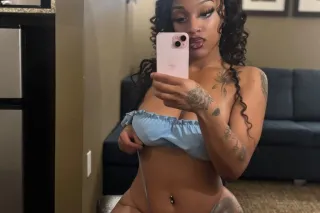 OUTCALLS ••FACETIMESHOWS WITH ... - Image 4