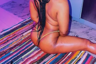 im super sexy with a dope pers... - Image 4