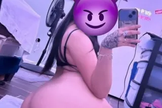 venezolana 😍 - 23 - Image 1