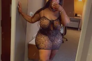 BIG BOOTY 🍑👅MS GOOD PUSSY🎀😻💦GI... - Image 4