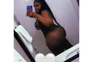 BIG BOOTY 🍑👅MS GOOD PUSSY🎀😻💦GI... - Image 1