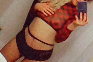 CUM SEE ME BEFORE 1PM & GET 10... - Image 3