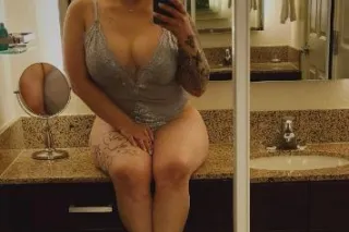 BEAUTIFUL💜LATINA 💜 - Image 7