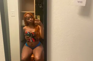 🍫🍭Brownskin Slim Peitie Throat... - Image 1