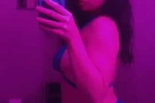 TIGHT WET PUSSY 🍓💦 🔥 CARDATE/I... - Image 1