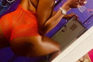 wassup Deep throat queen ready... - Image 2