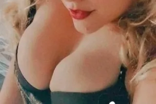 OUT ONLY⭐NEW PICS!⭐🌍 BIG ✨BOOT... - Image 3