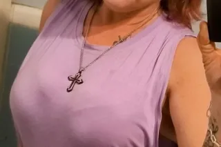 Quick Hookup: Stepmom Availabl... - Image 1