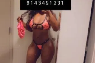 💕💕💕 Pretty Face 😻 Tiny Waist 😘... - Image 2