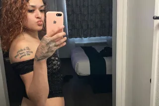 slim thick 5'6 tatted latina mami 🫦 - Image 1