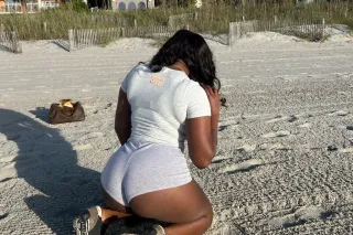 out of town pussy no deposit i... - Image 1