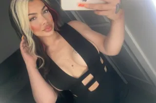 👑 Mia Marxxx - 25 - Image 1