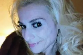 sexy white babe - 24 - Image 1