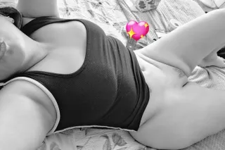 SEXY LATINA DISPONIBLE AHORA P... - Image 3
