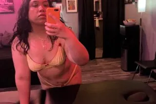 32yo sweet curvy islander GFE ~ discreet incall w/ free parking lot ~ OC available - Image 7