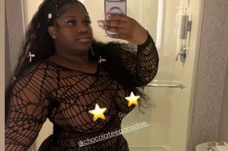 THICK JUICY AND WET💋🍑💦PRETTY FACE😍💕 - Image 6