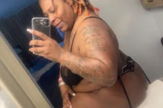 INCALL SPECIAL😍100 SPECIAL TODAY ONLY🥰Cum get Warm with a sexy BBW 👅Letting this CHOCOLATE melt in Your MOUTH😍💦100Hhr🌹INCALL ONLY special - Image 11