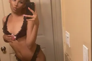 INCALLS&OUTCALLS👅 IN YOU TOWN😘... - Image 4