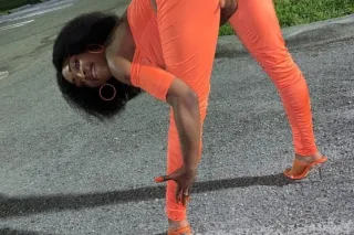 A Gem That's More Polished Than Your Hostess With the Mostest🤭🥰🤗 Cum C4 Yourself 💋 - Image 3