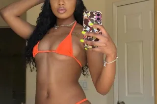 I'm Latina, available 24/7. Write to me, I'd love to hear from you, honey ❤😍 - Image 5