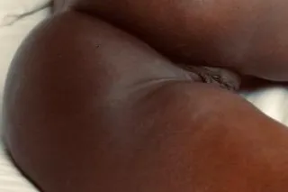 CHOCOLATE🍫PETITE & HORNY🫦‼‼ IN... - Image 4