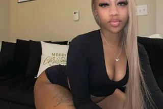 Slim Petite 💦 Cum & see me 🤤 .... - Image 1