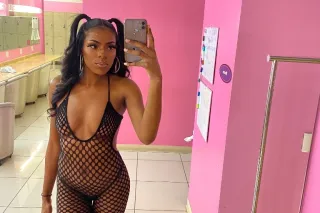 AVAILABLE NOW 🍫👅INCALL& car fun 🍒 Erotic Massage 😍 ✨super tight and juicy 💦😻 - Image 5