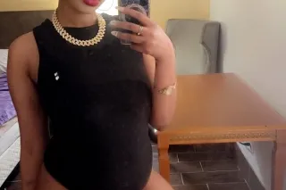 Dezzy is Back. Come Fuc the Curvy Princess INCALL spec hr 220 - Image 3