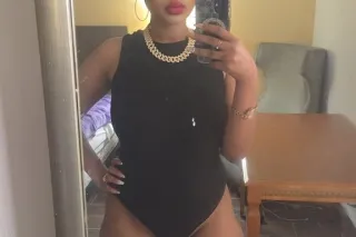 Dezzy is Back. Come Fuc the Curvy Princess INCALL spec hr 220 - Image 5