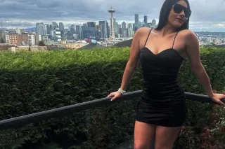 🔥 LATINA DE OREGON EN LA CIUDA... - Image 3